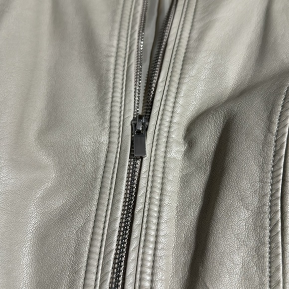 Kenneth Cole Reaction Beige Moto Jacket Faux Leather Women’s XXL - Picture 5 of 7
